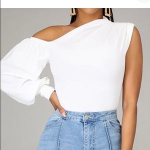 Asymmetrical style top (white)